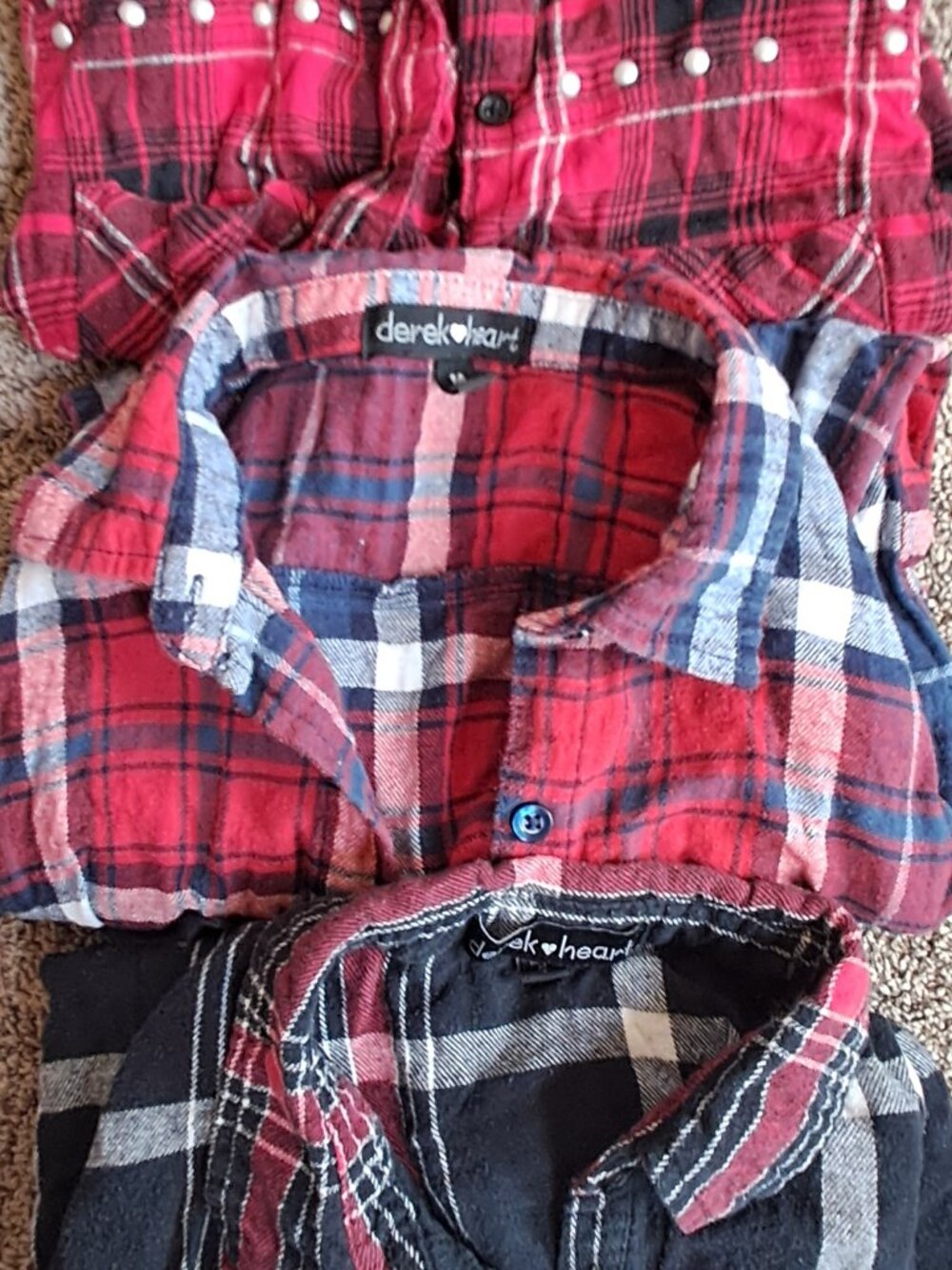 Derek Heart 3 Flannel Shirts all Medium Size